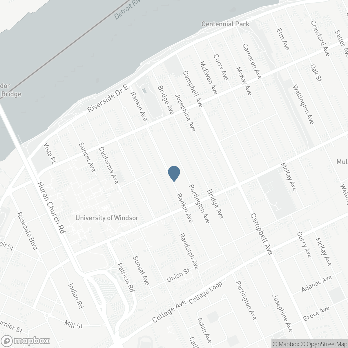 438 RANKIN, Windsor, Ontario N9B 2R7